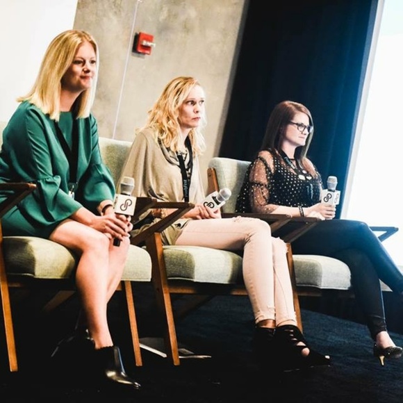 Welcome to my Closet! - Picture 4 of 4